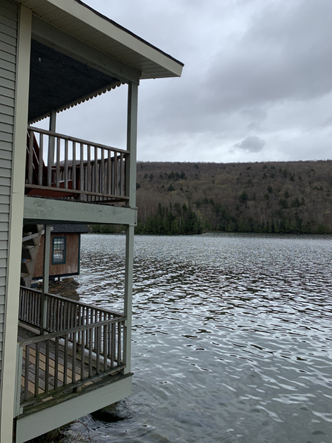 Each of this cottage's three bedrooms has its own exit onto the rear lowerlevel deck.